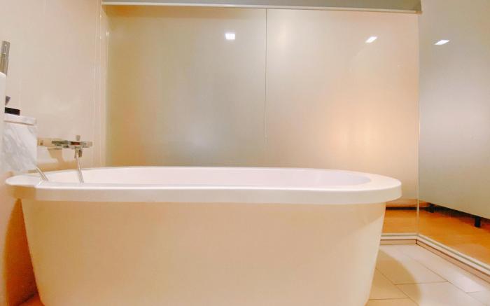 Straits Suite by C.Homestay - King Deluxe Bathtub