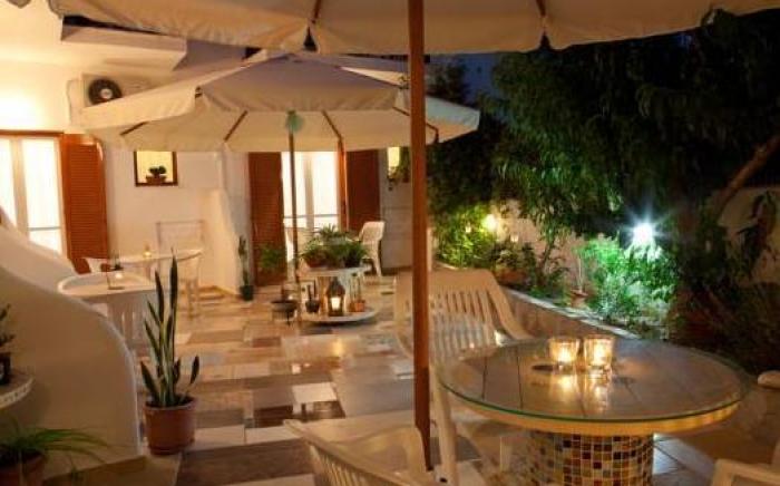 Hotel Cyclades