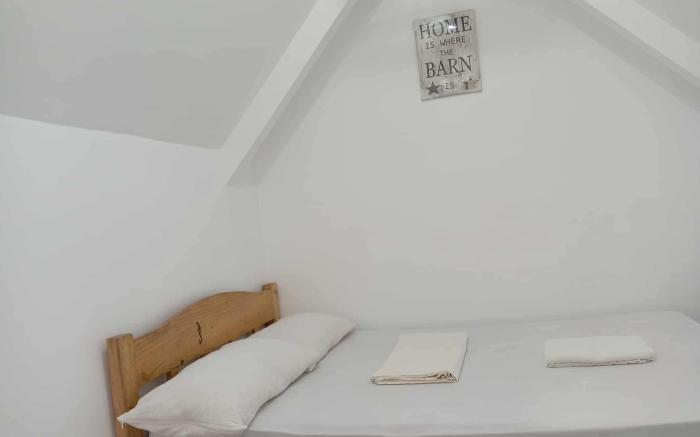 Jazz Ferme Inn Batuan Bohol | Camper Chalet 2