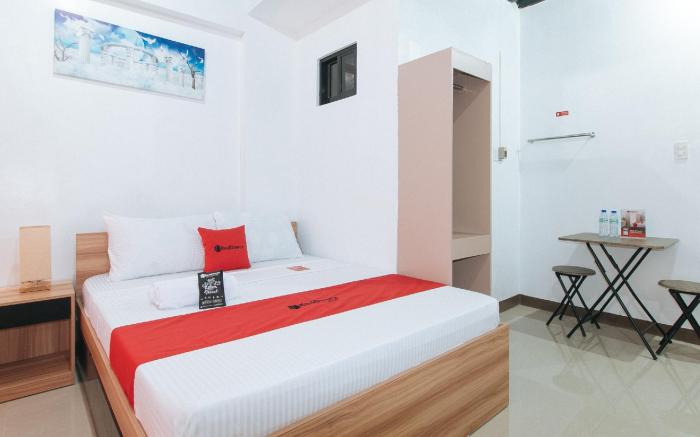 RedDoorz Near Iloilo International Airport