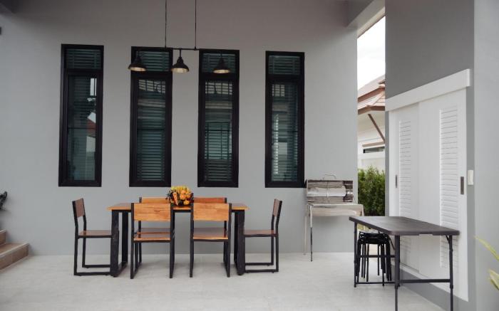 Blue sky pool villa  บ้านพลูวิลล่า 3  นอน 3  น้ำ