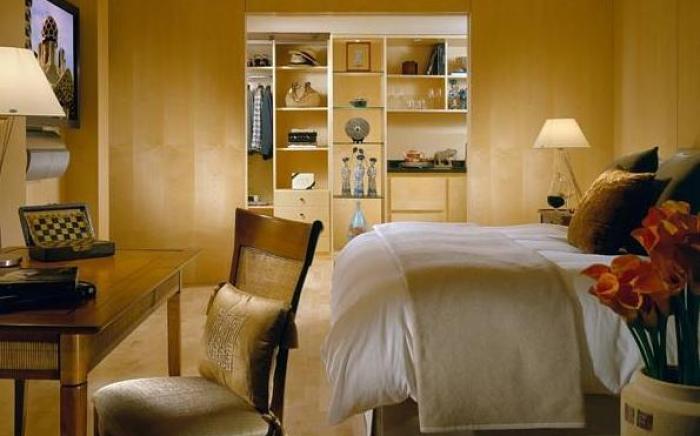 Suites del Mar Fenals Apartments