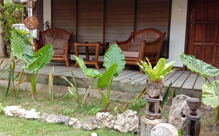 Herbs Guesthouse & Restaurant