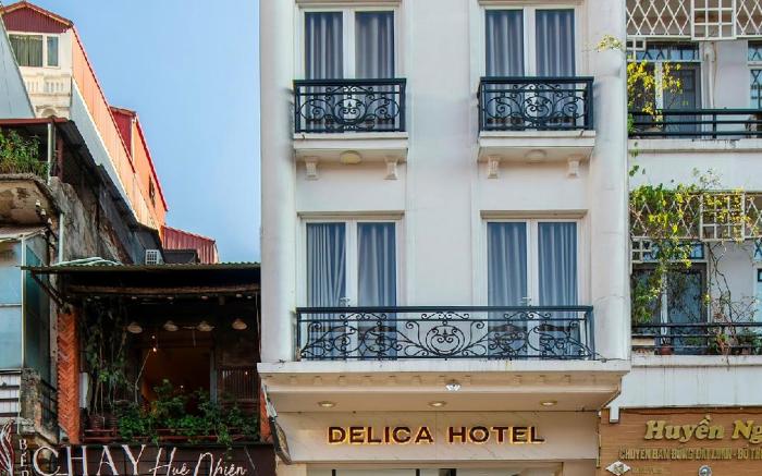 Delica Premium Hotel
