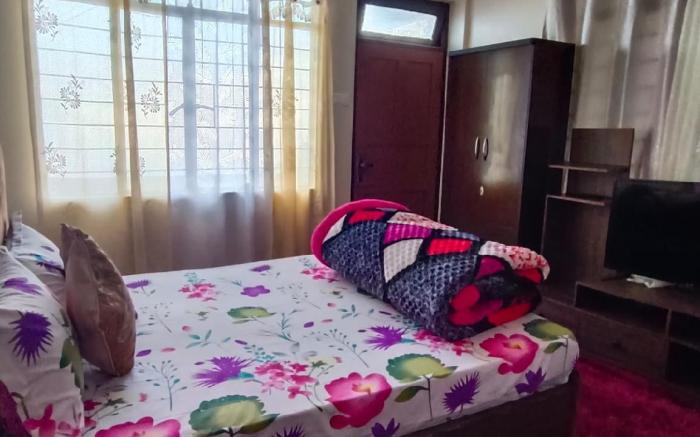 Nembang Homestay