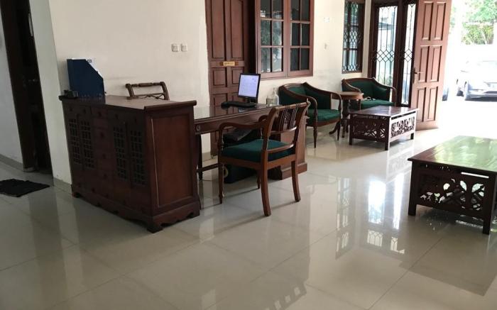 DeKuningan House Managed by avalon