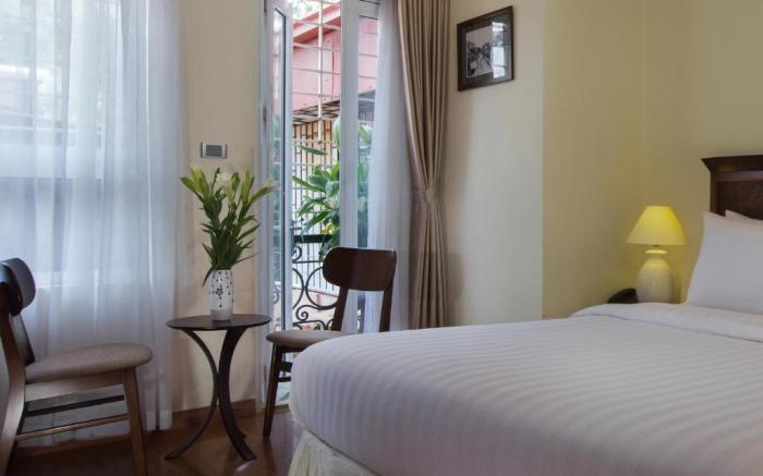 Classic street hotel hanoi