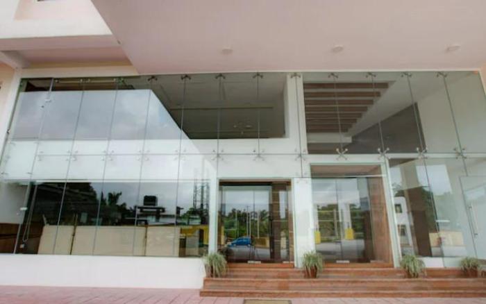 HOTEL BMS