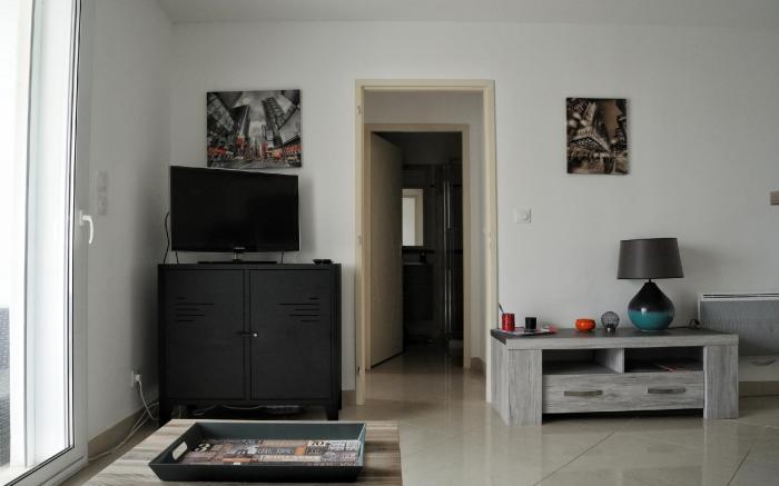 T2 moderne avec terrasse proche de la plage