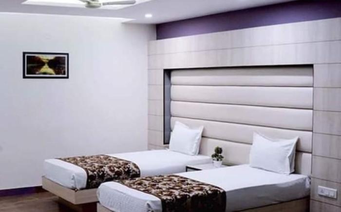 Homansh Galaxy Hotel