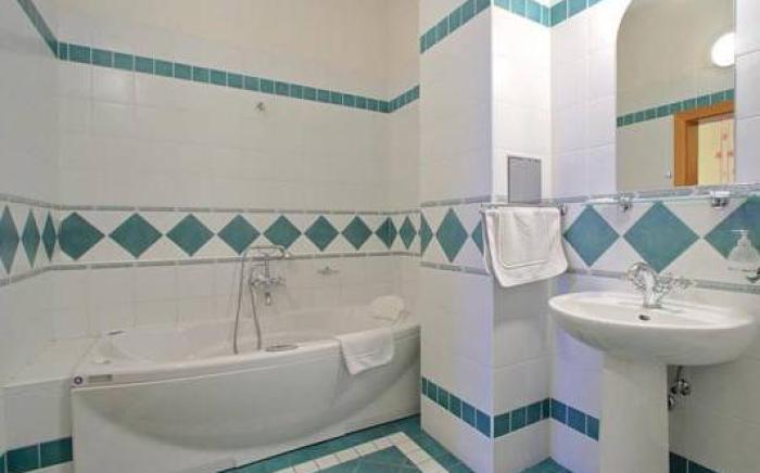 Maxmilian Lifestyle Resort