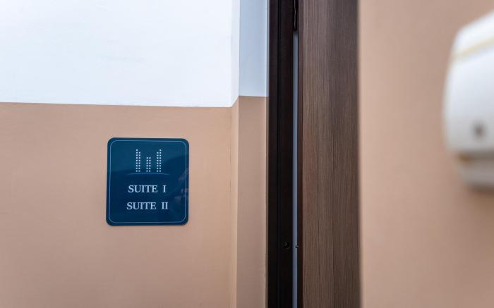 Megapolis Main Street Suite- I
