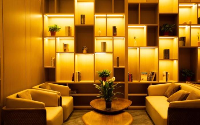 VX Hotel Jiangsu Ocean UniversityJulong Road