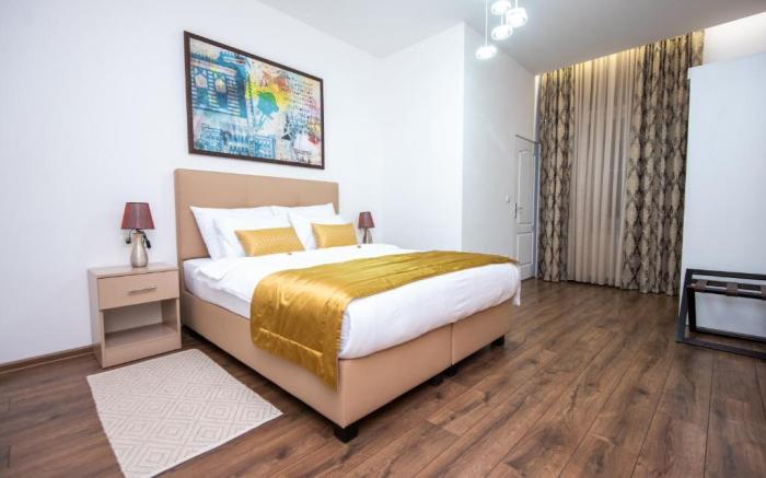 Megapolis Main Street Suite- II