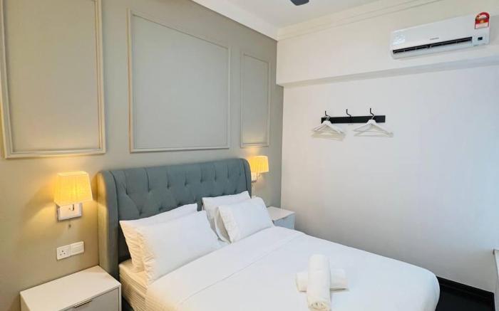 Cozy 2BR unit at R&F Princess by ANJU