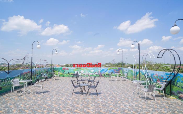 RedDoorz Plus @ Jalan Pemuda Timur Bojonegoro