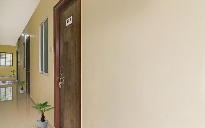 Super Hotel O Dk Reddy Square