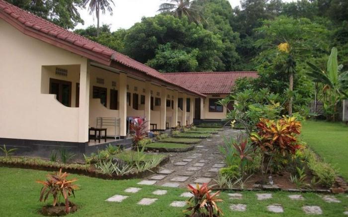 Indah Homestay