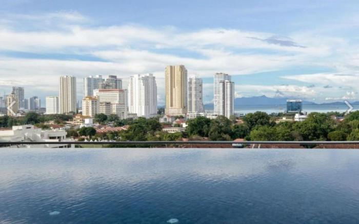 Timeless 3BR Cityview @Tropicana 218 Macalister