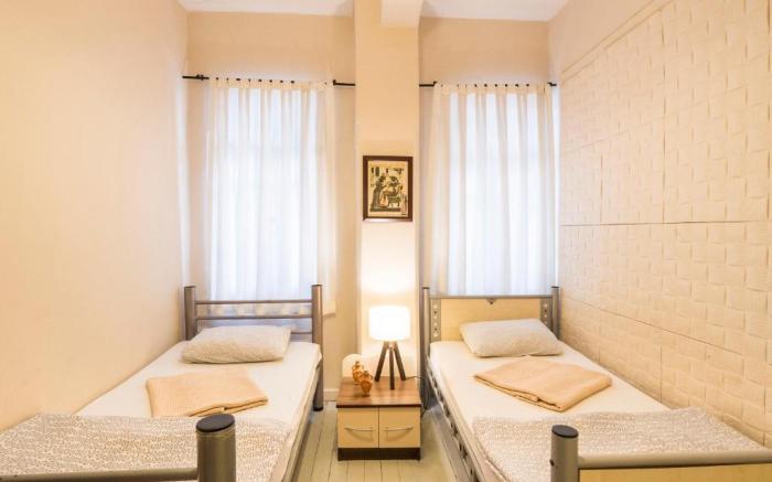 Levanten Hostel