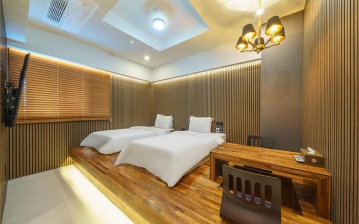 Chungju Baraan Hotel