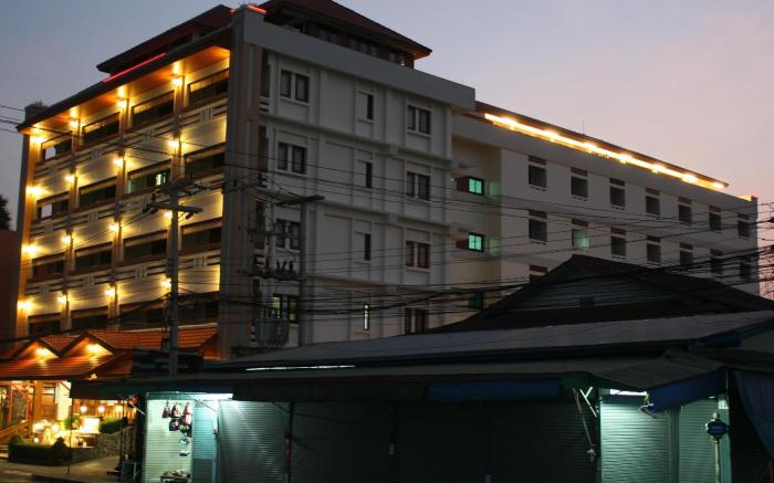 Riverfront Hotel Mukdahan