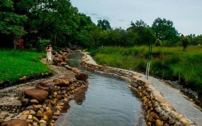 Thanh Tan Hot Springs By Fusion