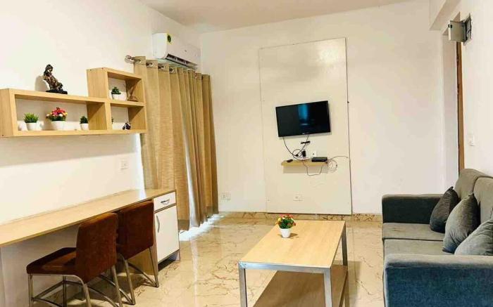 Galaxy - One Bhk suites by Noida Suites