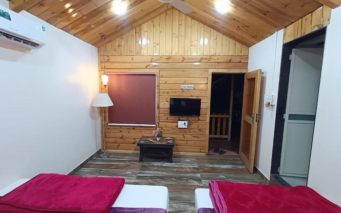 Sunrise Villa Wai