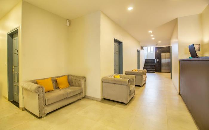 Housemate Hotels