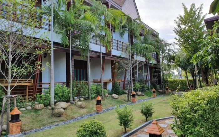 Merry Spa and Resort