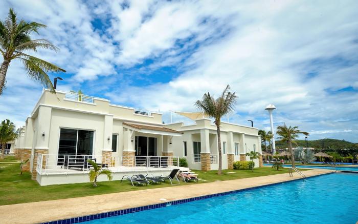 Oriental Beach Pearl Resort