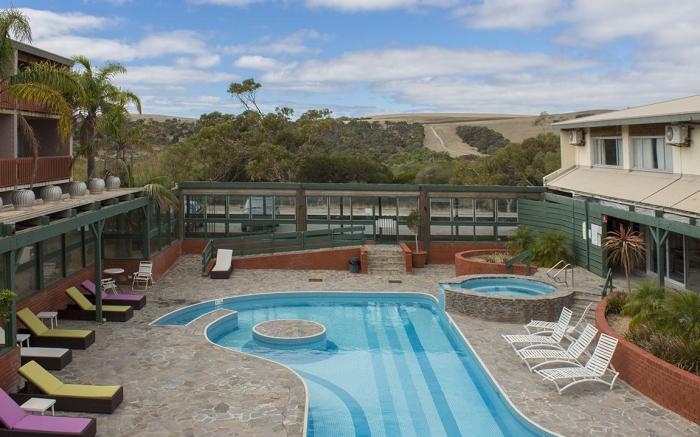 New Terry Hotel and Golf Resort