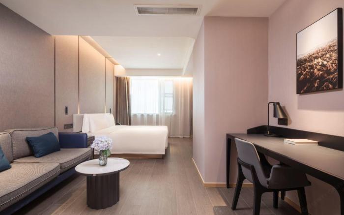 Atour Hotel Nantong Tongzhou Jinsha