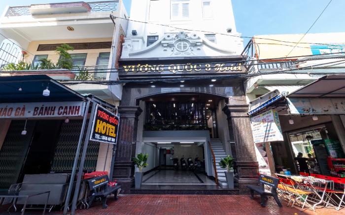 Vương Quốc 3 Hotel