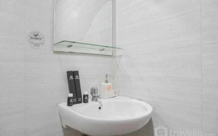 Nice Cozy 3BR @ Grand Palace Kemayoran By Travelio