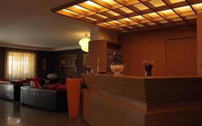Hotel Fly