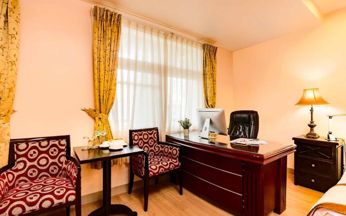 Vien Dong 2 Hotel- Phu My Hung