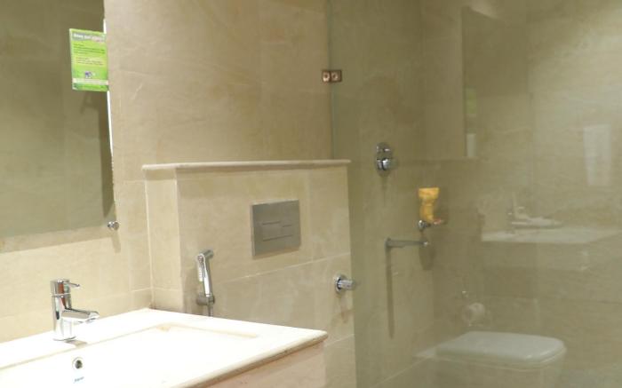 Asia Spa Resort-Centrally Air conditioned with heated swimming pool 10 minutes drive from McLeod 