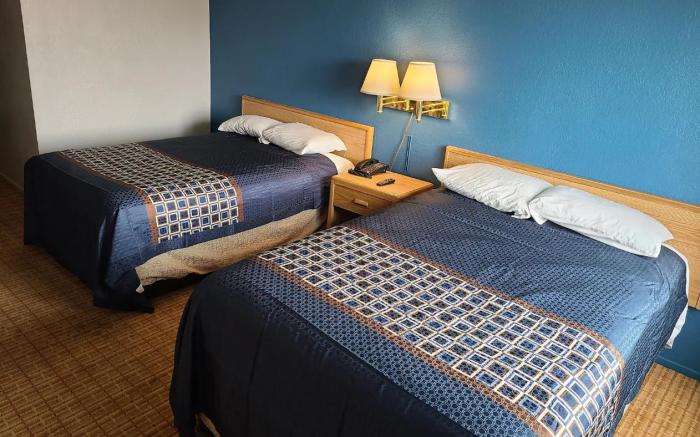 MetroPark 'n Suites