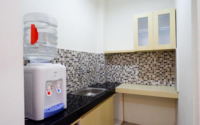 RedDoorz Plus near Pasar Gede Solo