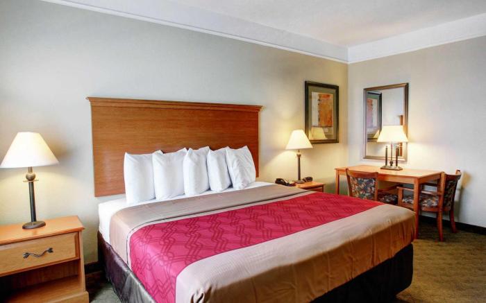 AmericInn by Wyndham New Braunfels