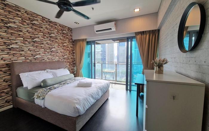 KLCC 2BR Apartment | Netflix | walk to KLCC
