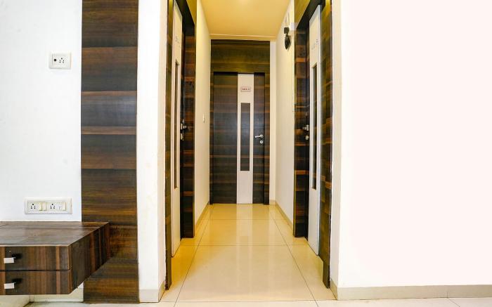 FabHotel Shree Balaji Apartment