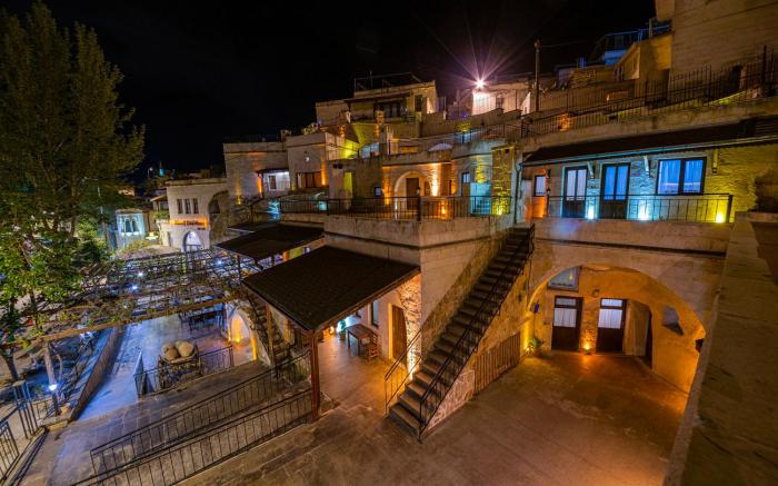 KONAK BEZİRHANE CAVE OTEL