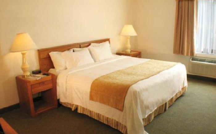 Rosemont Suites