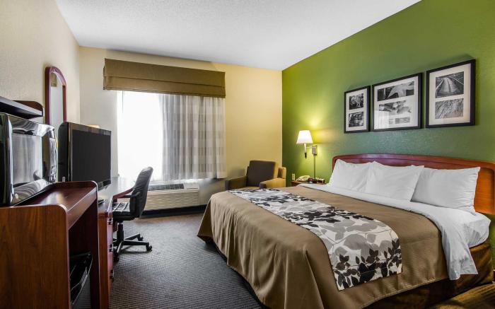 Sleep Inn & Suites Danville Hwy 58