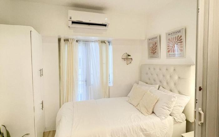 Victoria Sports Tower (Cozy Ambiance Condo Unit)