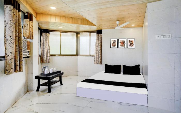 Super Hotel O Ambedkar Chowk Ulhasnagar
