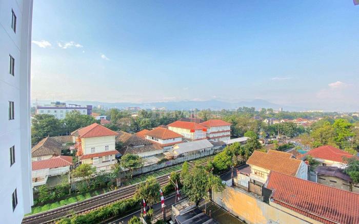 Spacious 2BR Tamansari Tera Residence By Travelio